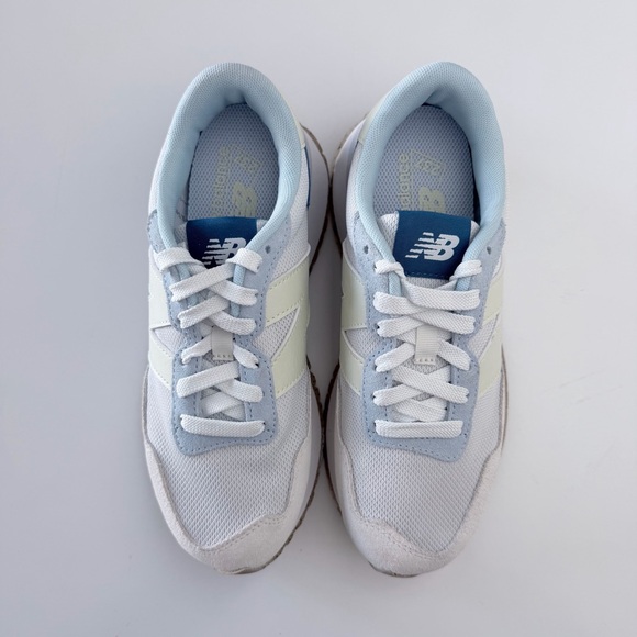 NWOT New Balance Women's 237 Sneaker Size 6.5 - Picture 5 of 11